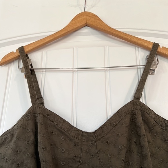 Torrid Babydoll Tank Adjustable Straps 2X - Picture 2 of 4